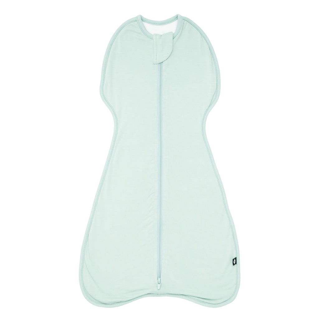 Swaddle Bag in Sage 0.5