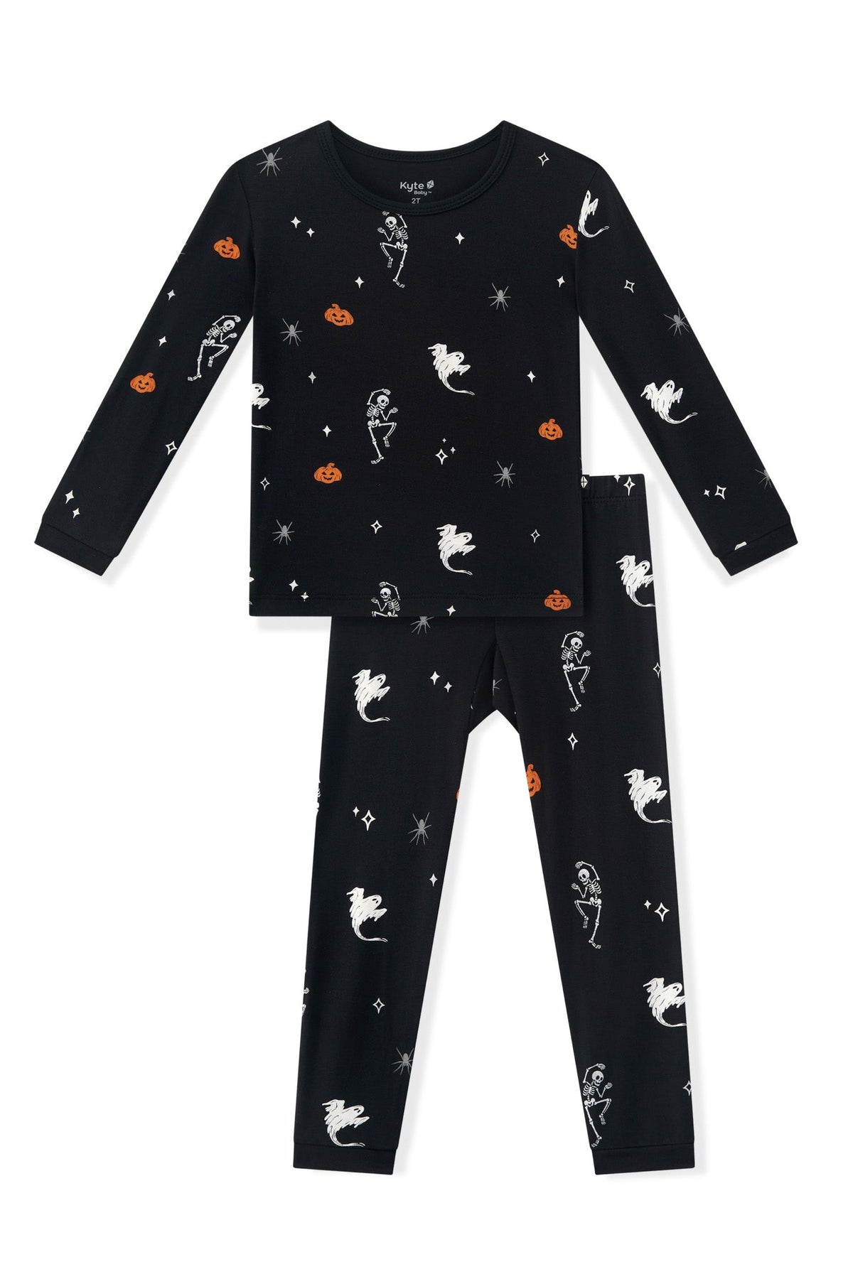 Long Sleeve Pajamas in Halloween Friends