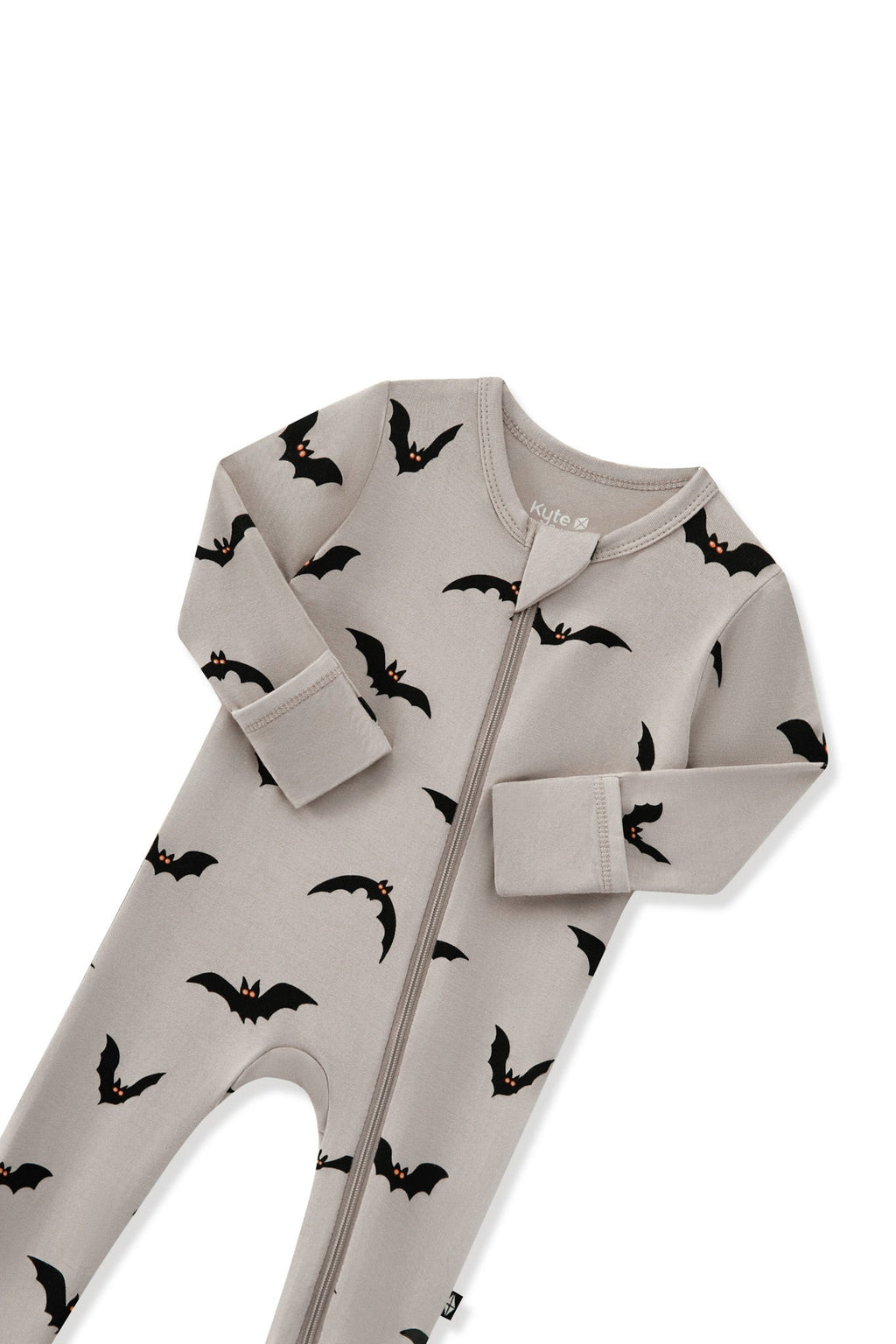 Zippered Footie in Bats