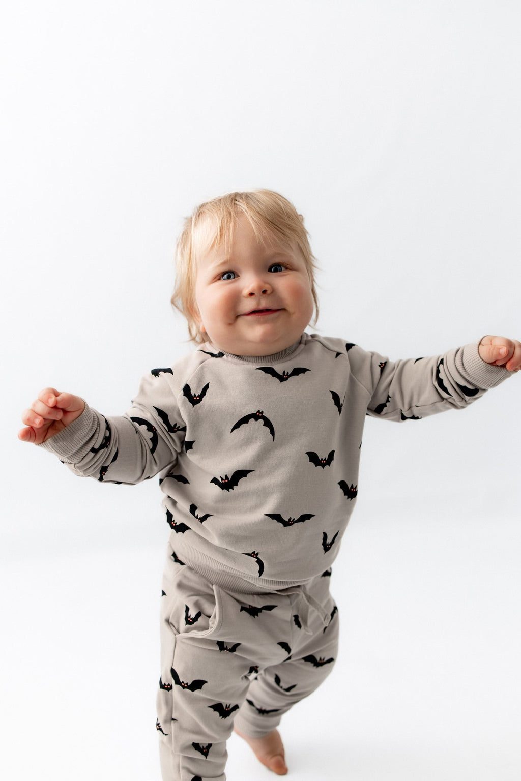 Long Sleeve Jogger Set in Bats