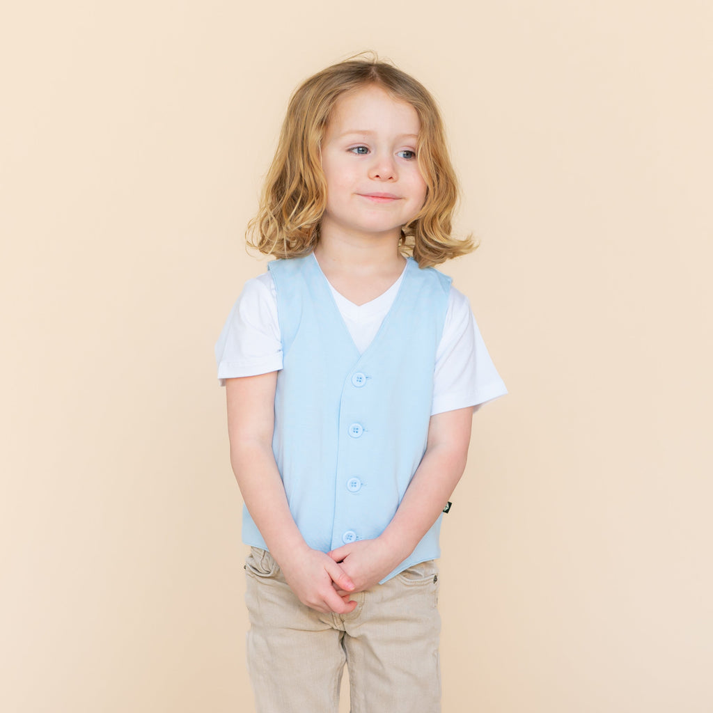 Tuxedo Vest in Breeze