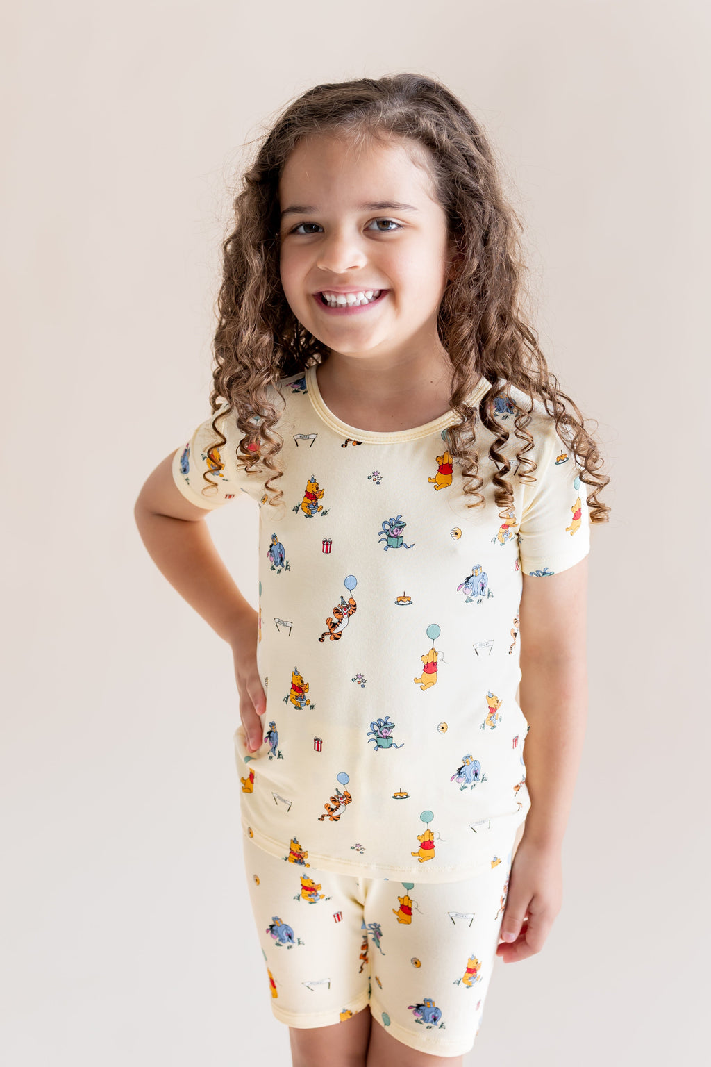 Short Sleeve Pajamas in Winnie the Pooh Celebration