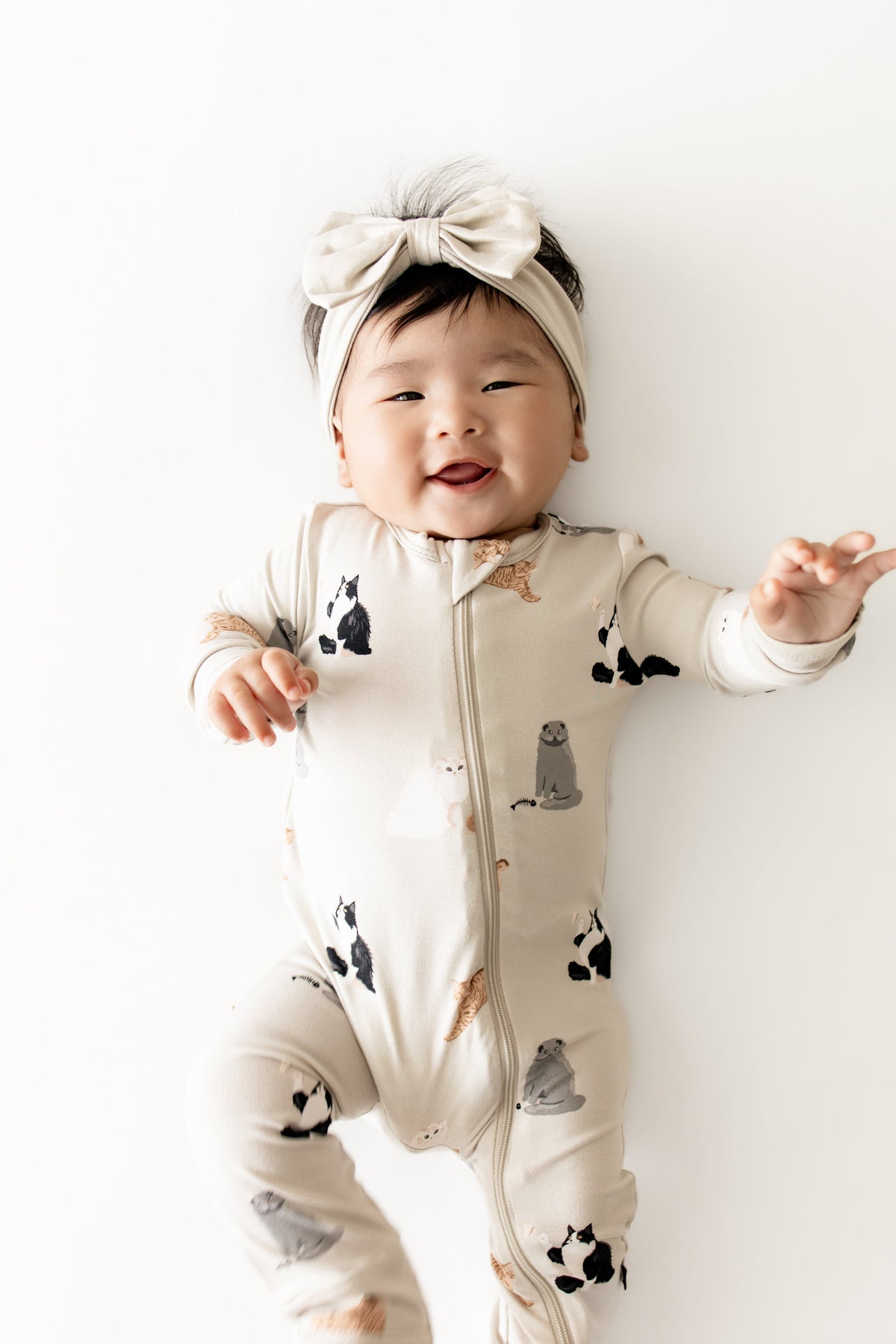 Zippered Romper in Fluffy Cat