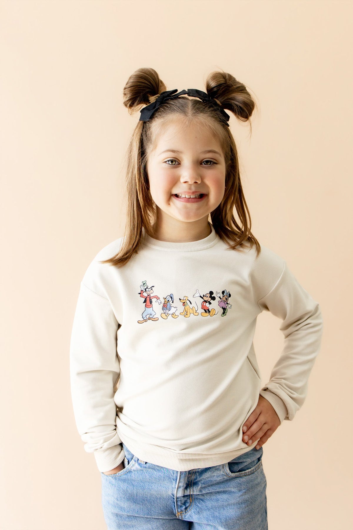 Sweatshirt in Mickey and Friends on Ecru