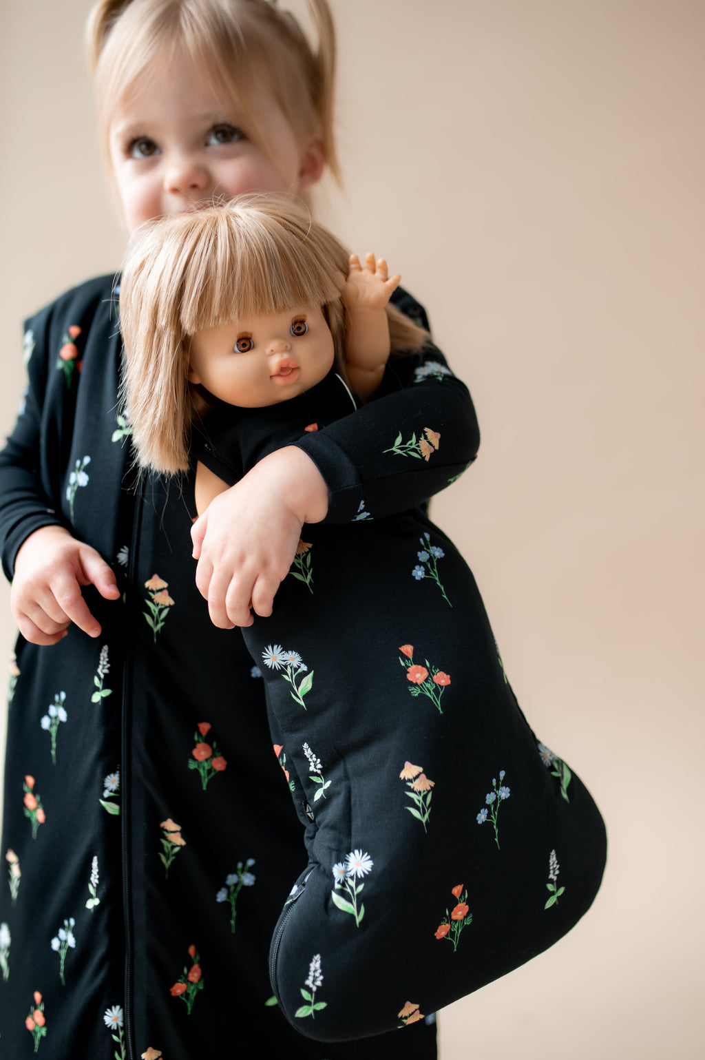 Sleep Bag Walker in Midnight Wildflower 2.5