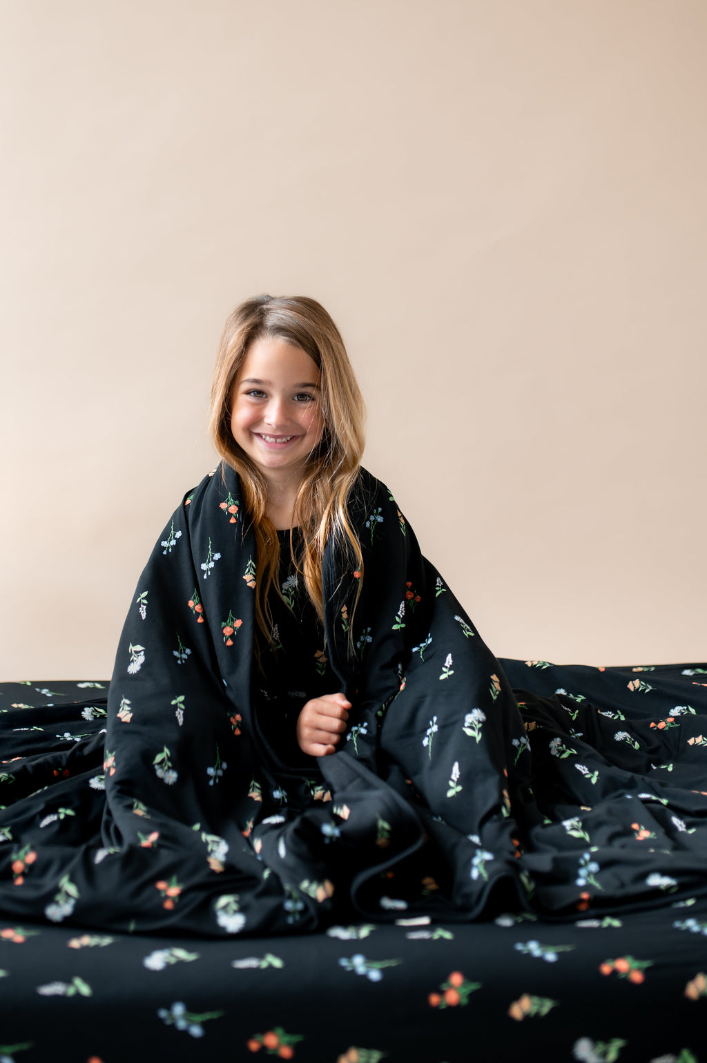 Youth Blanket in Midnight Wildflower 2.5