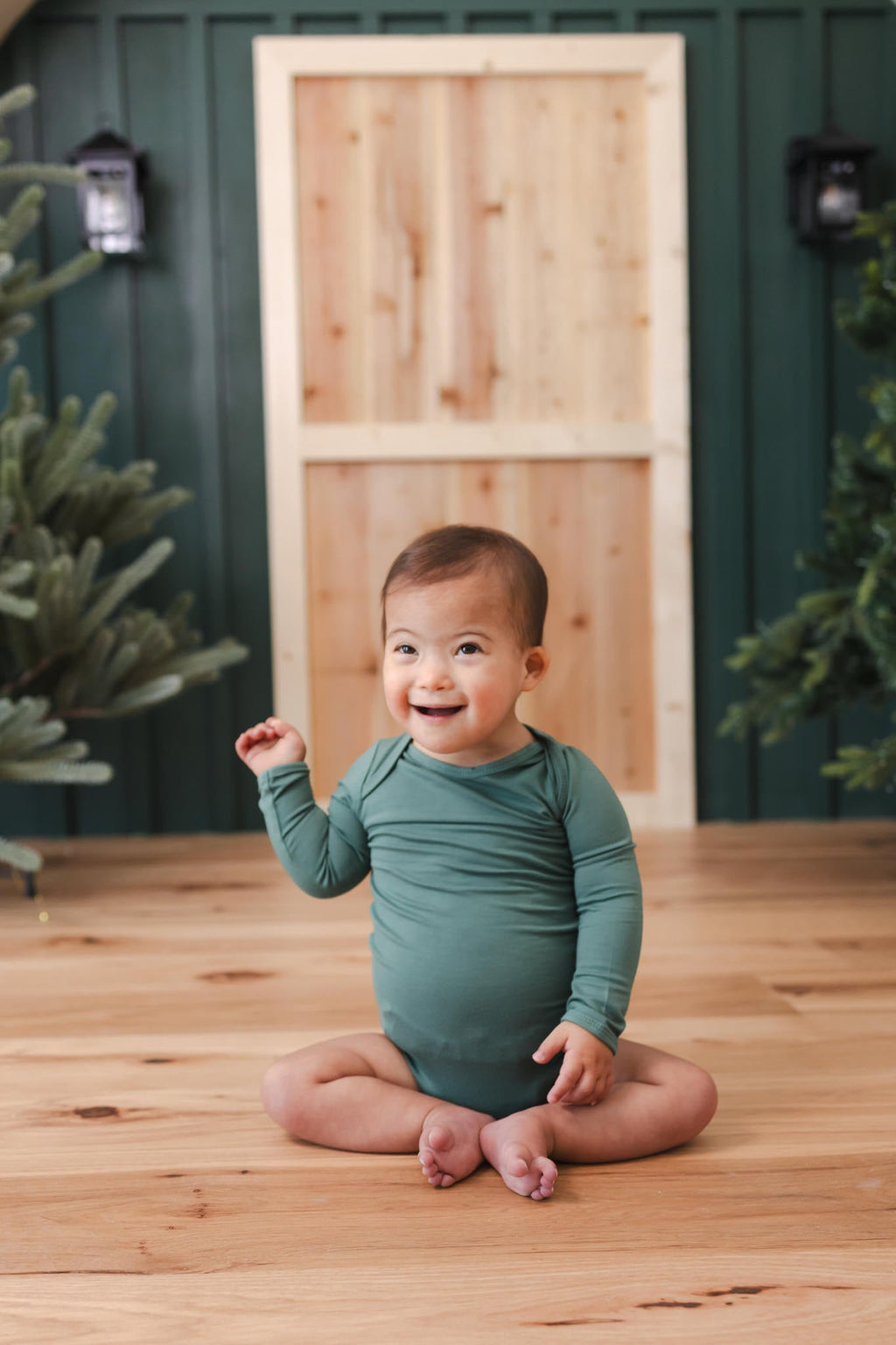Long Sleeve Bodysuit in Pine