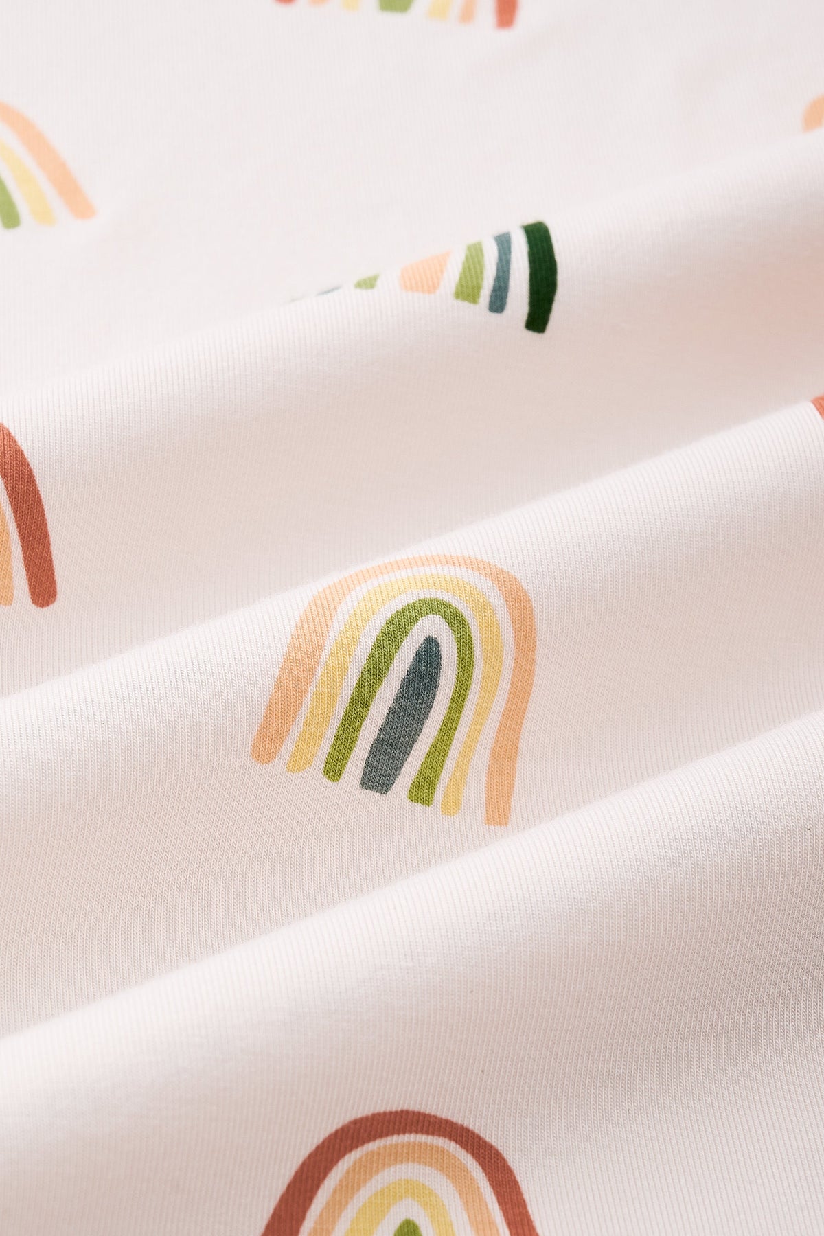 Swaddle Bag in Retro Rainbow 0.5