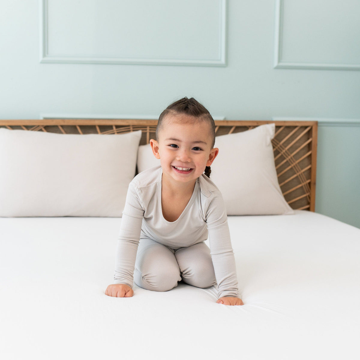 Long Sleeve Pajamas in Oat